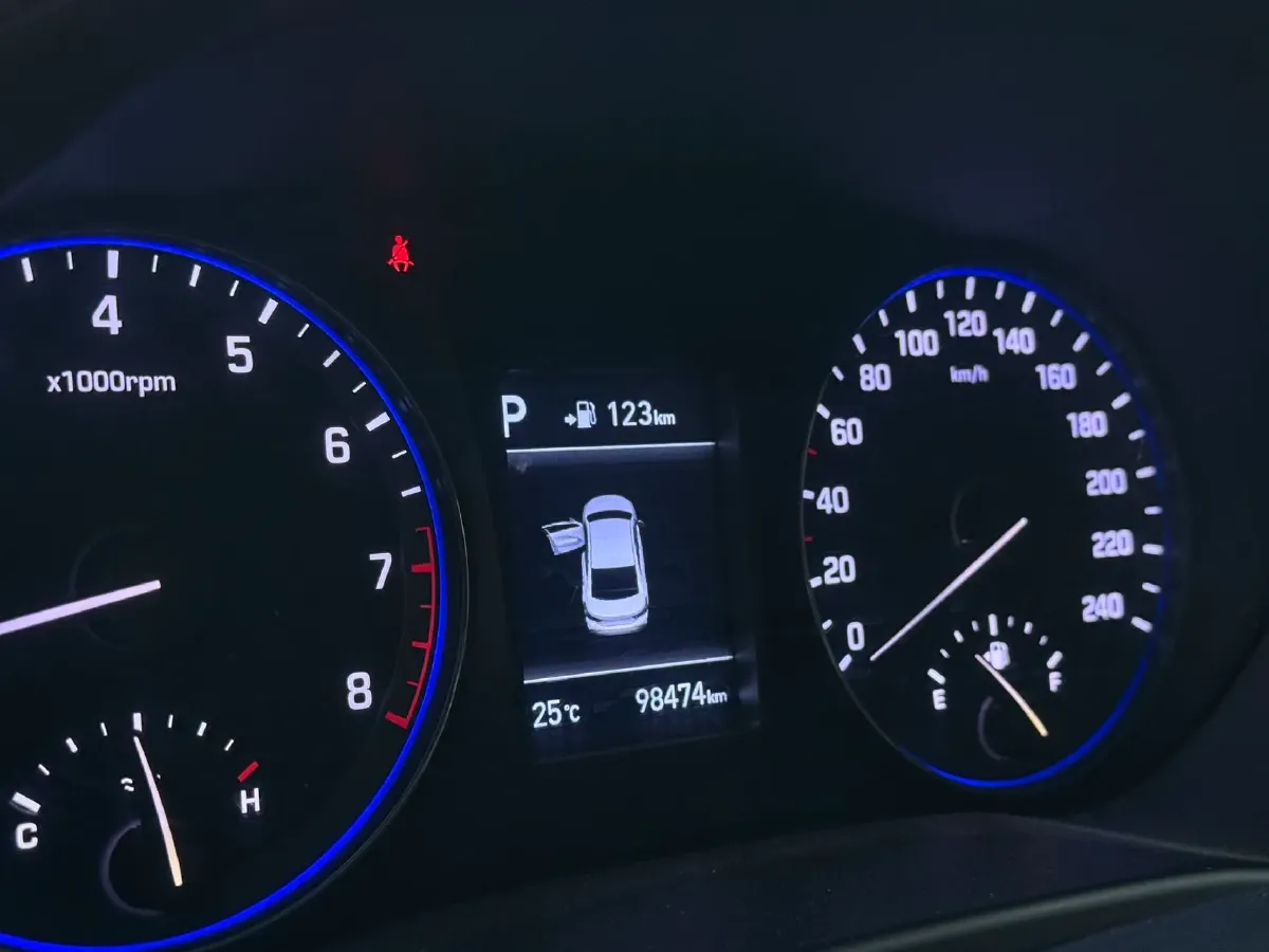 2017 Hyundai Mistra 1.8L 143HP L4 6AT,autocango,china used car exporter,china ev exporter,chinese used car exporter,chinese used ev exporter