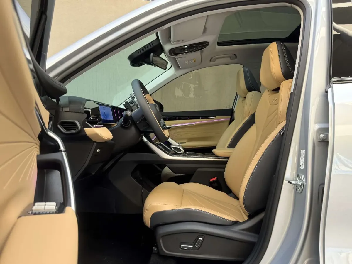 2023 Geely StarRay 1.5T 181HP L4 7DCT,autocango,china used car exporter,china ev exporter,chinese used car exporter,chinese used ev exporter