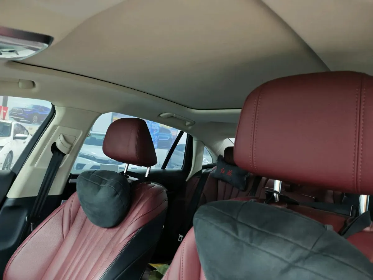 2024 HongQi H5 1.5T 169HP L4 7DCT,autocango,china used car exporter,china ev exporter,chinese used car exporter,chinese used ev exporter