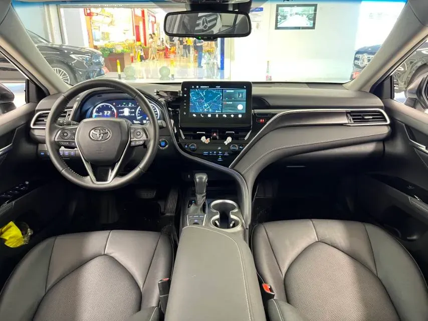 2021 Toyota Camry 2.5L 209HP L4 8AT,autocango,china used car exporter,china ev exporter,chinese used car exporter,chinese used ev exporter