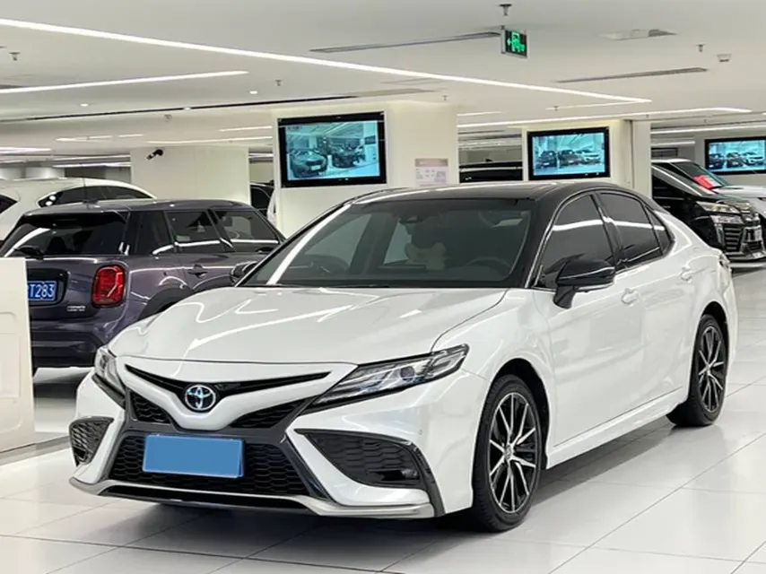 2021 Toyota Camry 2.5L 209HP L4 8AT,autocango,china used car exporter,china ev exporter,chinese used car exporter,chinese used ev exporter
