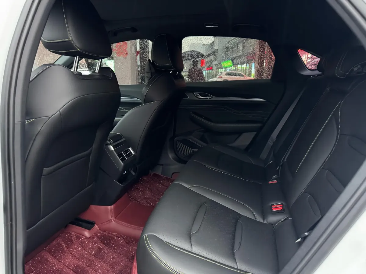 2023 Geely Preface 1.5T 181HP L4 7DCT,autocango,china used car exporter,china ev exporter,chinese used car exporter,chinese used ev exporter