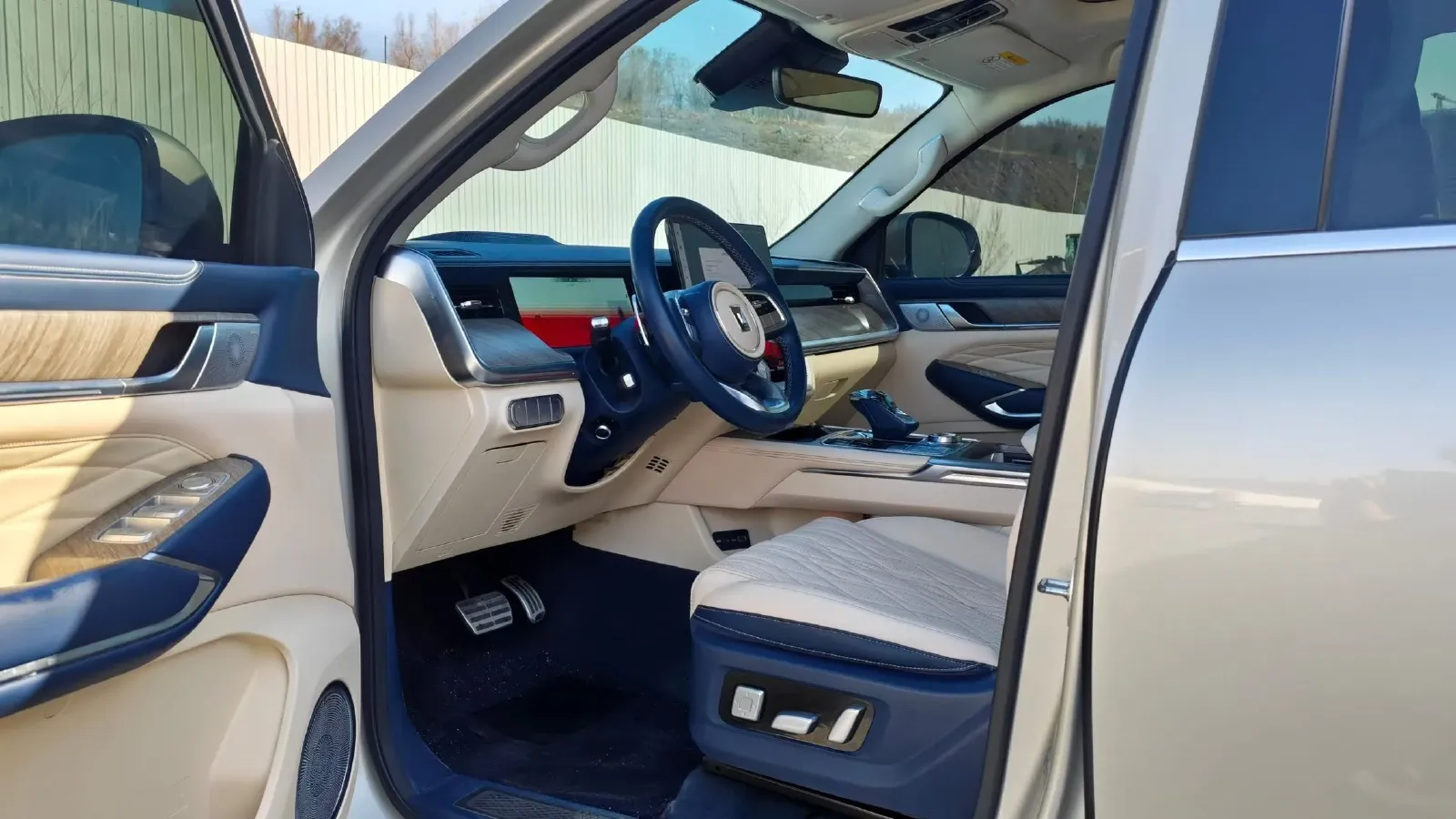 2022 Tank 500 3.0T 360HP V6 9AT,autocango,china used car exporter,china ev exporter,chinese used car exporter,chinese used ev exporter