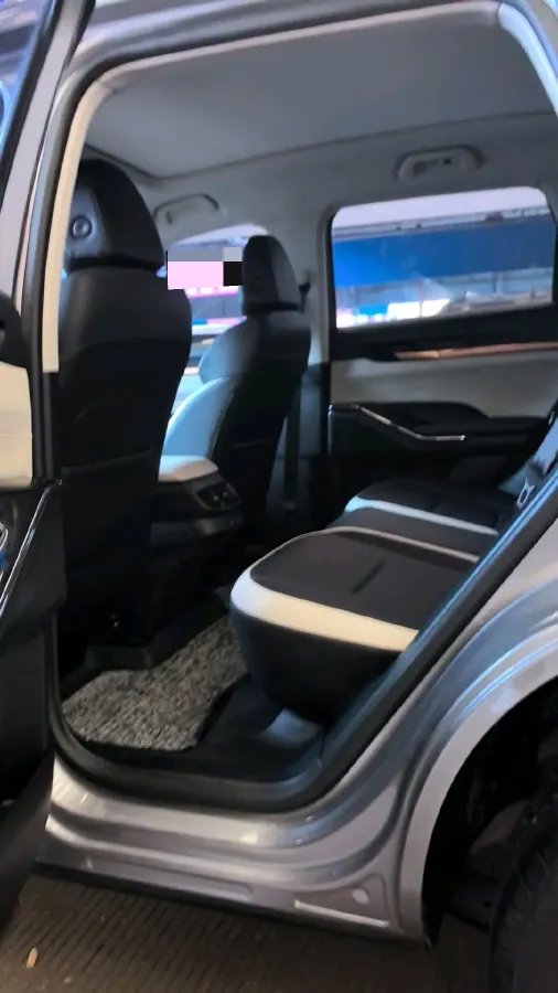 2021 Haval H6 1.5T 169HP L4 7DCT,autocango,china used car exporter,china ev exporter,chinese used car exporter,chinese used ev exporter