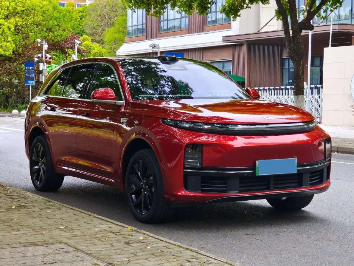 2023 Li L7 Range Extended 154HP REEV 40.9KWH,autocango,china used car exporter,china ev exporter,chinese used car exporter,chinese used ev exporter