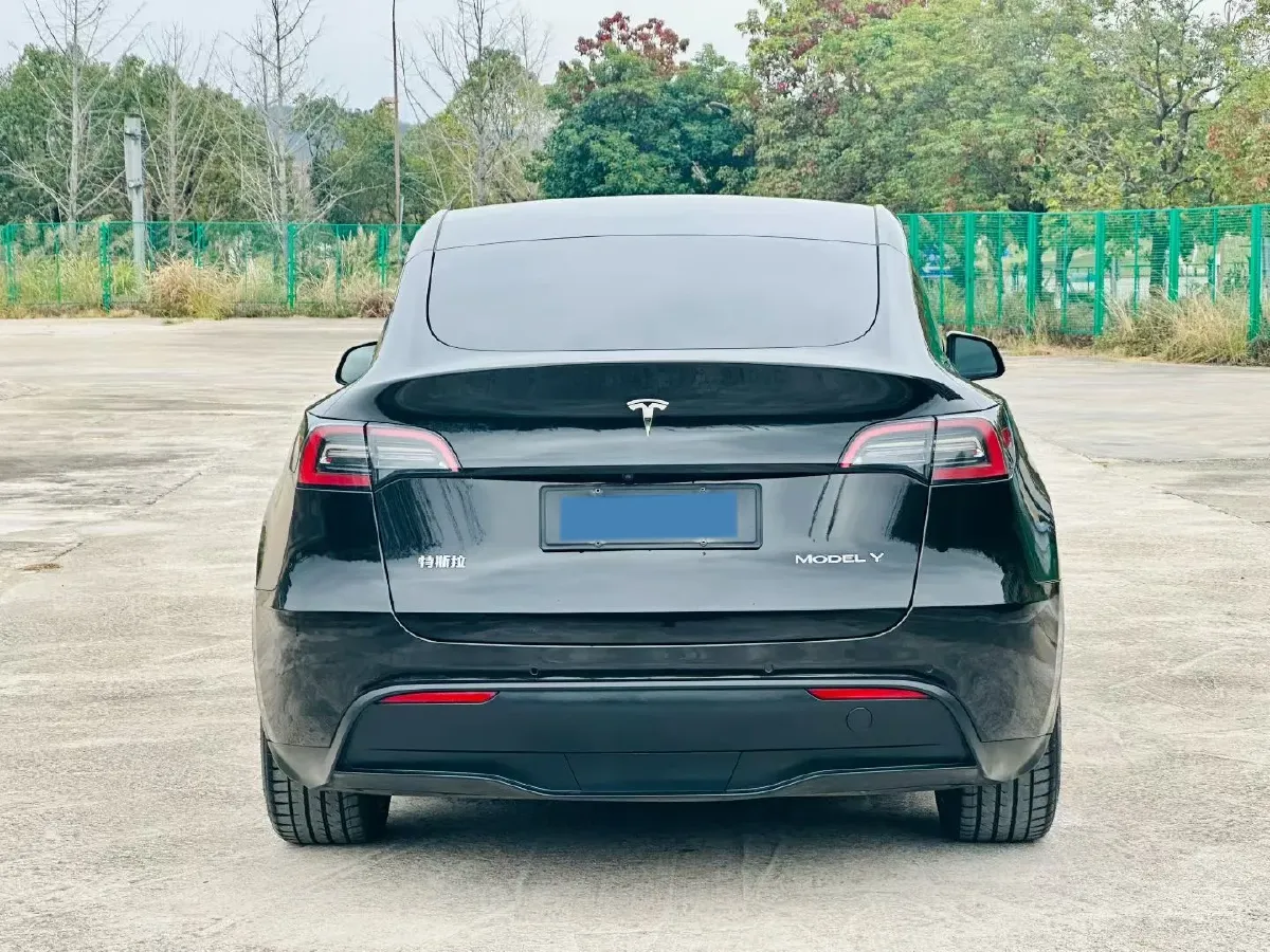 2022 Tesla Model Y BEV 60KWH,autocango,china used car exporter,china ev exporter,chinese used car exporter,chinese used ev exporter