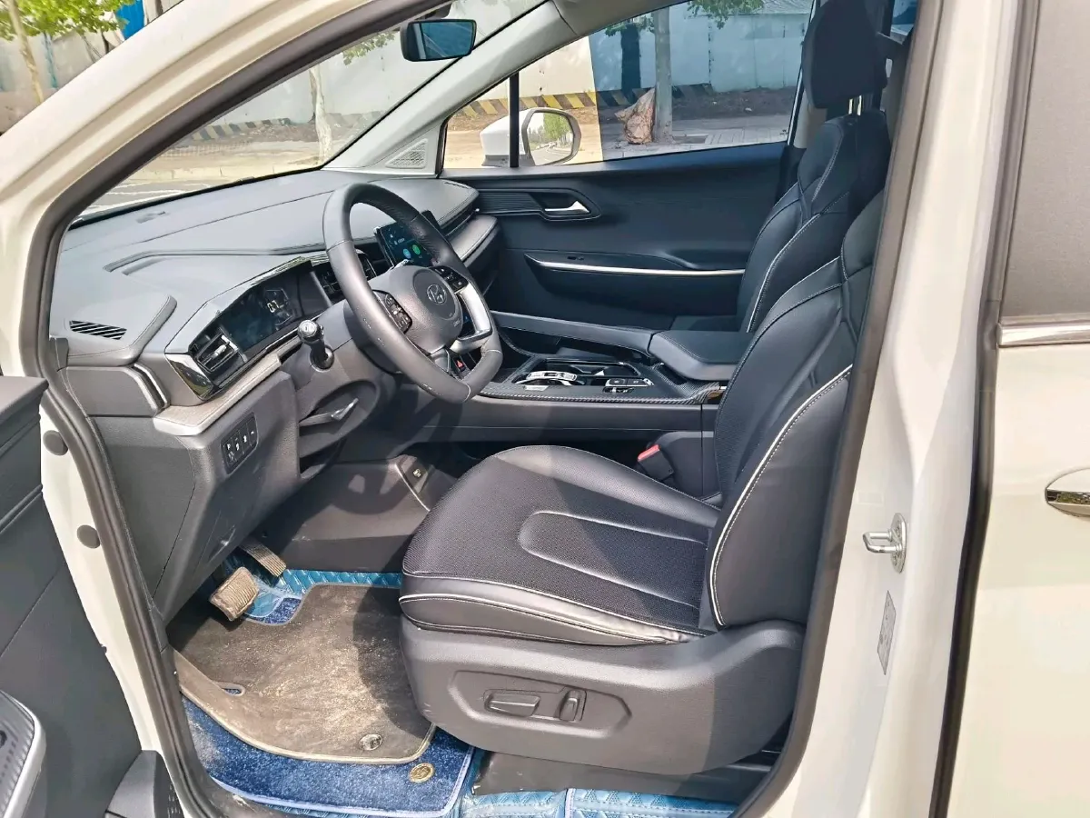 2021 Hyundai Custo 1.5T 170HP L4 8AT,autocango,china used car exporter,china ev exporter,chinese used car exporter,chinese used ev exporter