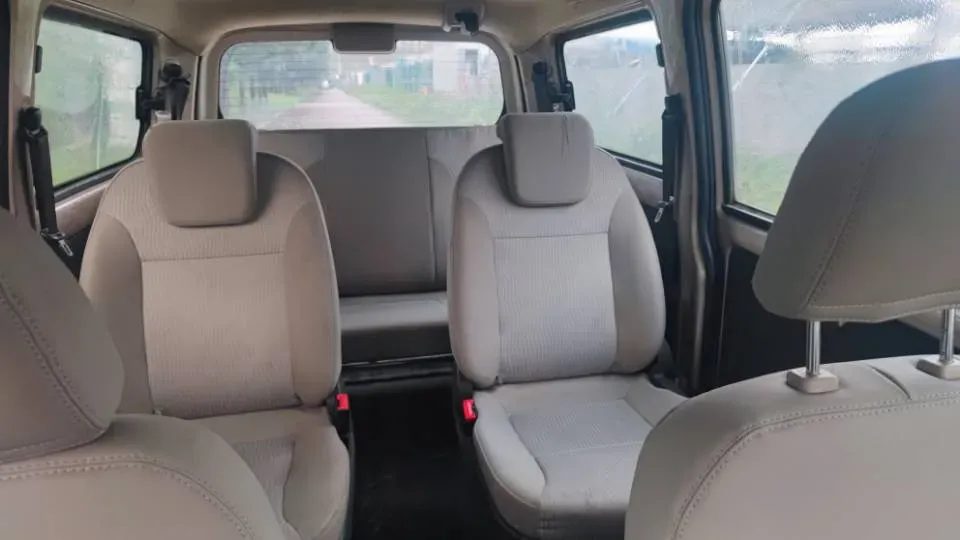 2018 WuLing RongGuang V 1.5L 112HP L4 5MT,autocango,china used car exporter,china ev exporter,chinese used car exporter,chinese used ev exporter
