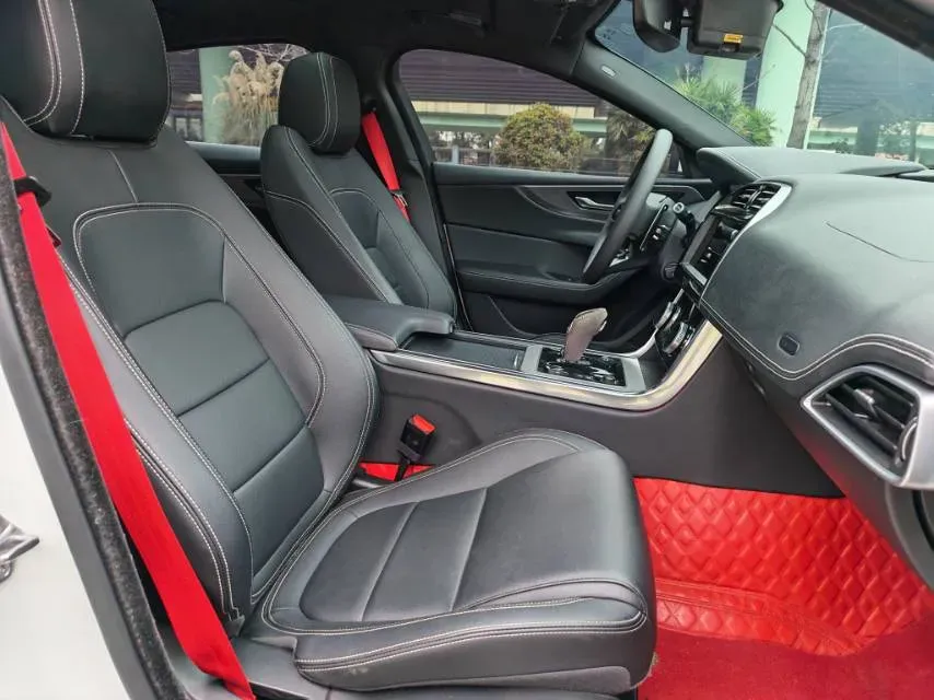 2021 Jaguar XEL 2.0T 250HP L4 8AT,autocango,china used car exporter,china ev exporter,chinese used car exporter,chinese used ev exporter