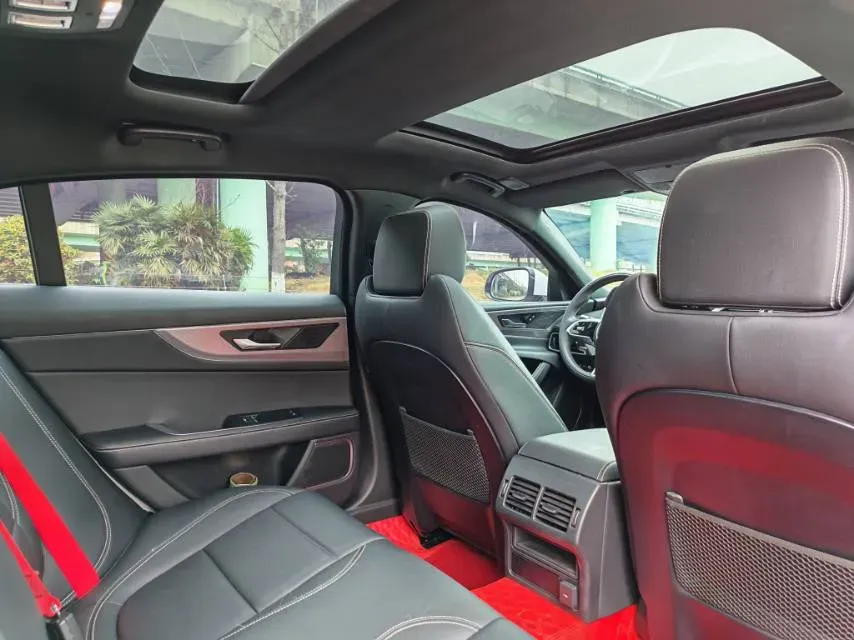 2021 Jaguar XEL 2.0T 250HP L4 8AT,autocango,china used car exporter,china ev exporter,chinese used car exporter,chinese used ev exporter