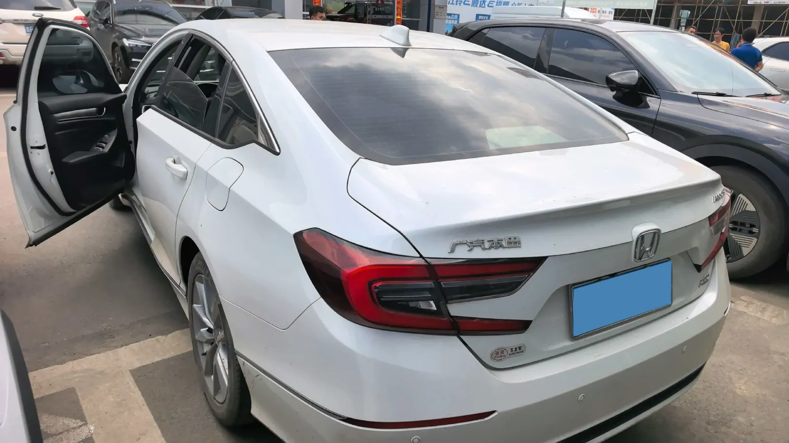 2022 Honda Accord 1.5T 194HP L4 CVT,autocango,china used car exporter,china ev exporter,chinese used car exporter,chinese used ev exporter