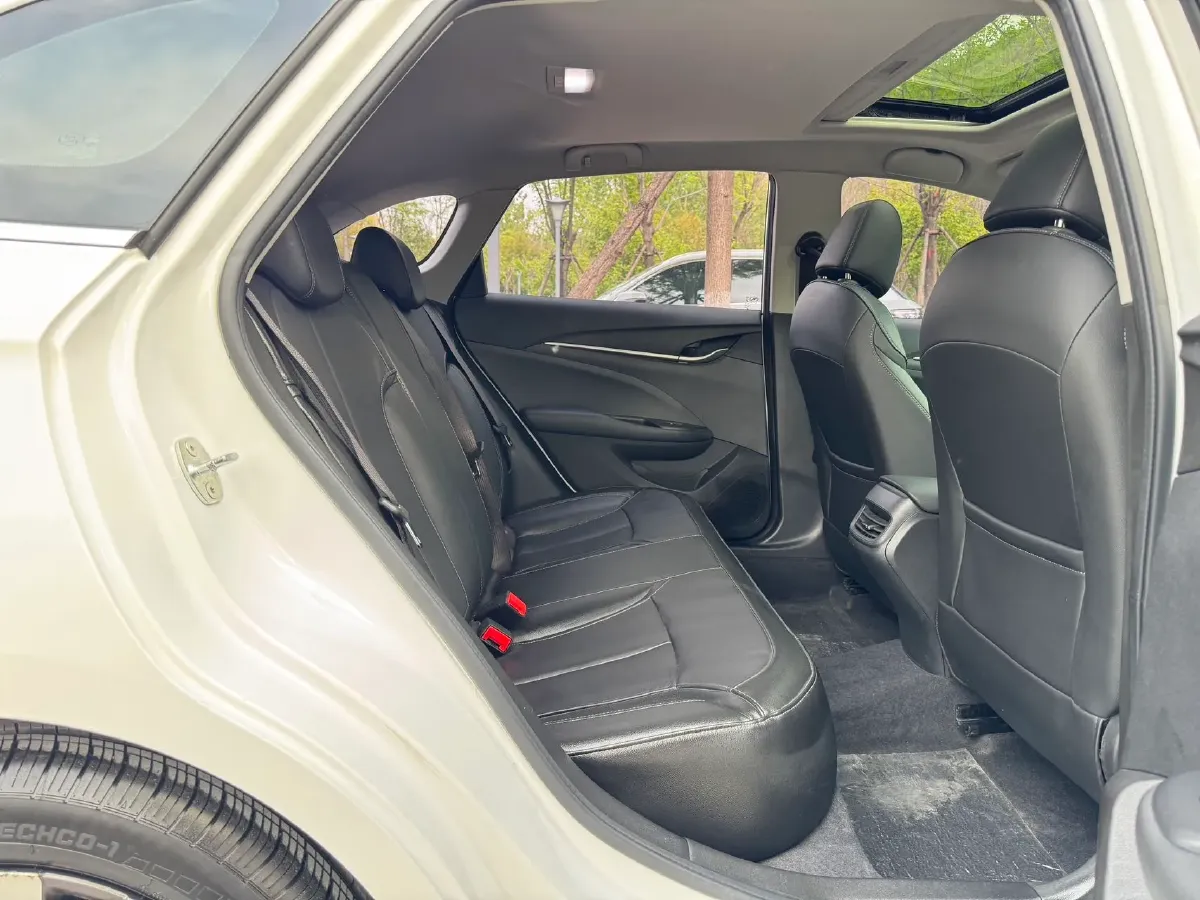 2019 Buick GL6 1.3T 163HP L3 6AT,autocango,china used car exporter,china ev exporter,chinese used car exporter,chinese used ev exporter