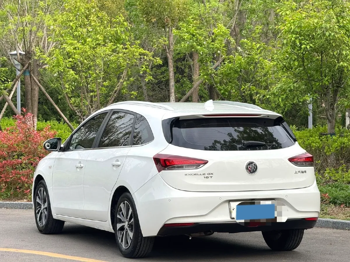 2019 Buick GL6 1.3T 163HP L3 6AT,autocango,china used car exporter,china ev exporter,chinese used car exporter,chinese used ev exporter