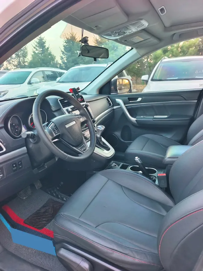 2019 Haval M6 1.5T 150HP L4 7DCT,autocango,china used car exporter,china ev exporter,chinese used car exporter,chinese used ev exporter