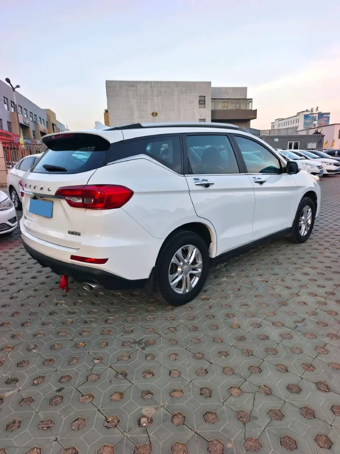 2019 Haval M6 1.5T 150HP L4 7DCT,autocango,china used car exporter,china ev exporter,chinese used car exporter,chinese used ev exporter