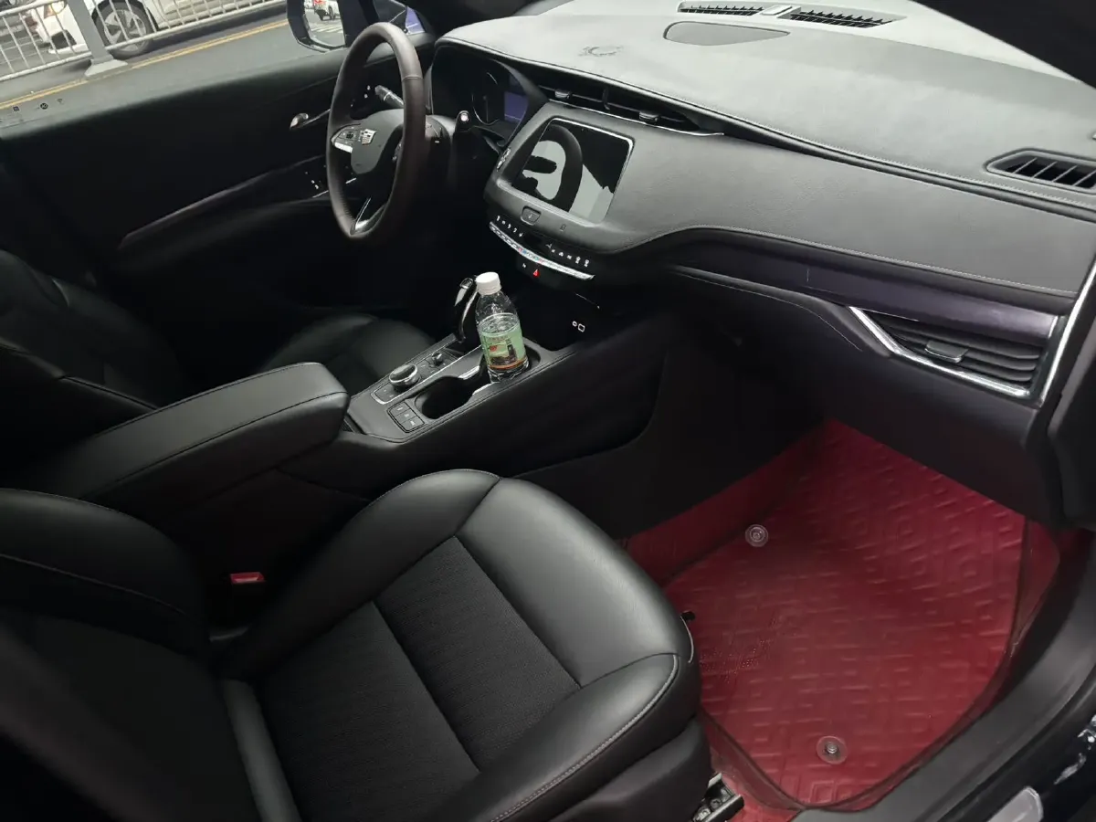 2020 Cadillac XT4 2.0T 241HP L4 9AT,autocango,china used car exporter,china ev exporter,chinese used car exporter,chinese used ev exporter