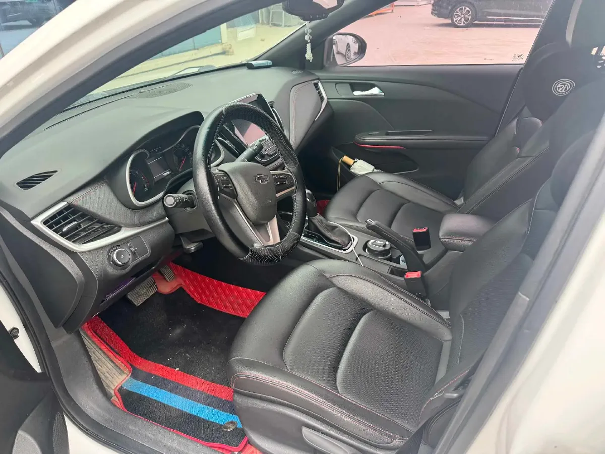 2019 Chevrolet Monza 1.3T 163HP L3 6AT,autocango,china used car exporter,china ev exporter,chinese used car exporter,chinese used ev exporter