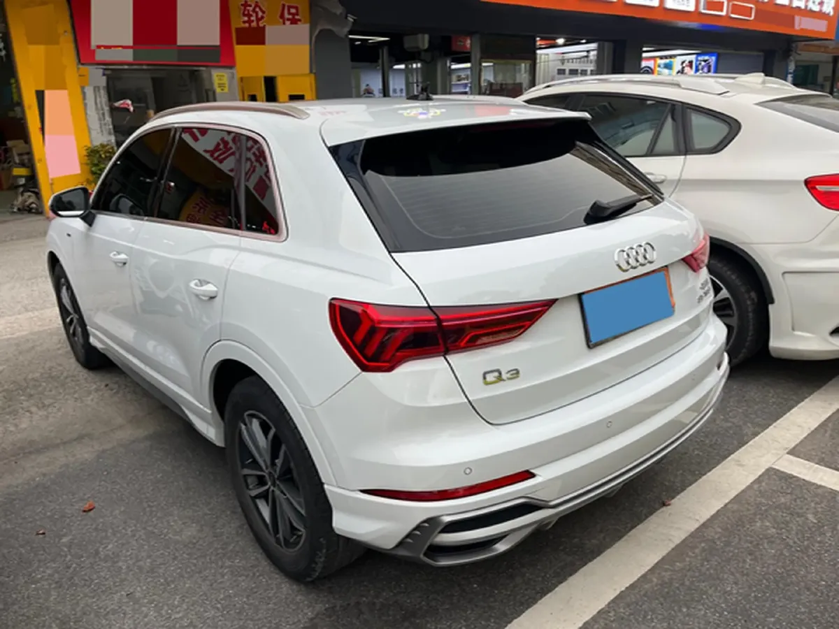 2022 Audi Q3 1.4T 150HP L4 7DCT,autocango,china used car exporter,china ev exporter,chinese used car exporter,chinese used ev exporter