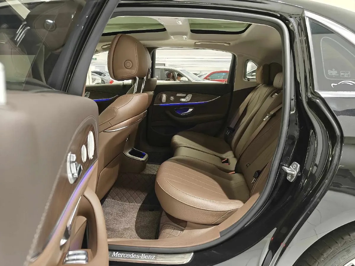 2023 Mercedes-Benz E Class 2.0T 258HP L4 9AT,autocango,china used car exporter,china ev exporter,chinese used car exporter,chinese used ev exporter