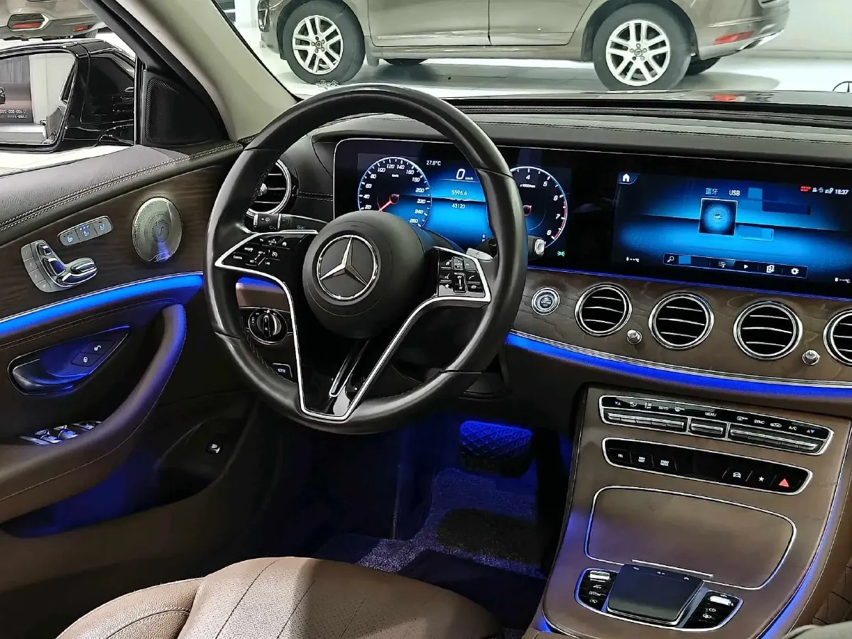 2023 Mercedes-Benz E Class 2.0T 258HP L4 9AT,autocango,china used car exporter,china ev exporter,chinese used car exporter,chinese used ev exporter
