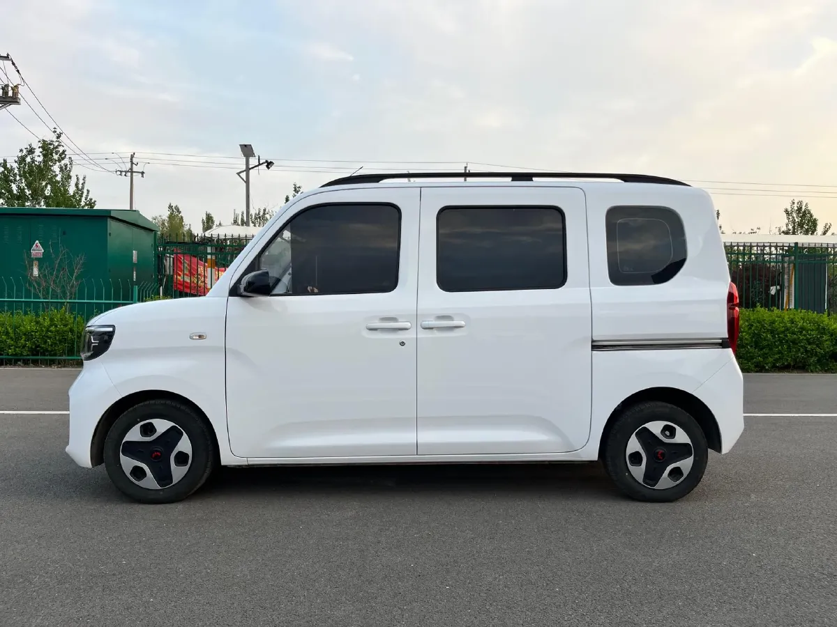 2025 WuLing ZhiGuang BEV 17.7KWH,autocango,china used car exporter,china ev exporter,chinese used car exporter,chinese used ev exporter