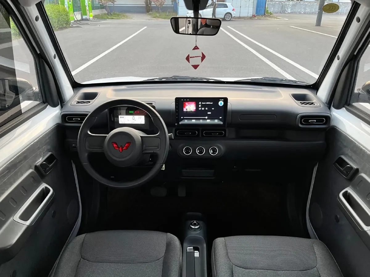 2025 WuLing ZhiGuang BEV 17.7KWH,autocango,china used car exporter,china ev exporter,chinese used car exporter,chinese used ev exporter