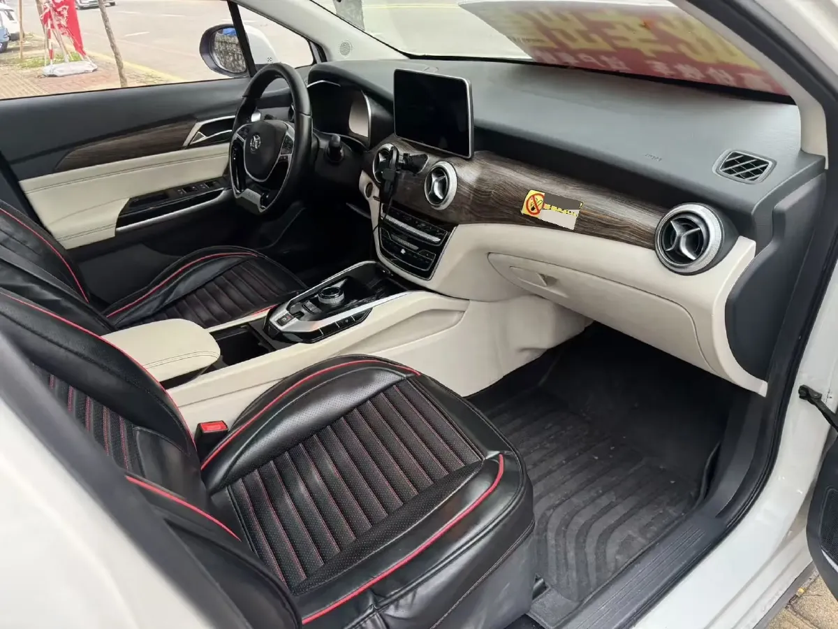 2018 BeiJing Auto EU5 BEV 60.23KWH,autocango,china used car exporter,china ev exporter,chinese used car exporter,chinese used ev exporter