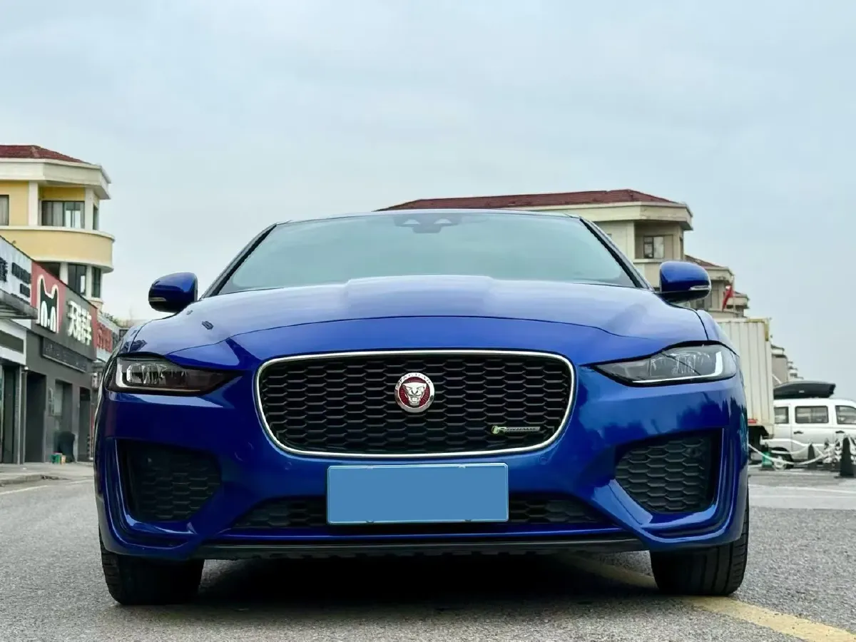 2021 Jaguar XEL 2.0T 200HP L4 8AT,autocango,china used car exporter,china ev exporter,chinese used car exporter,chinese used ev exporter