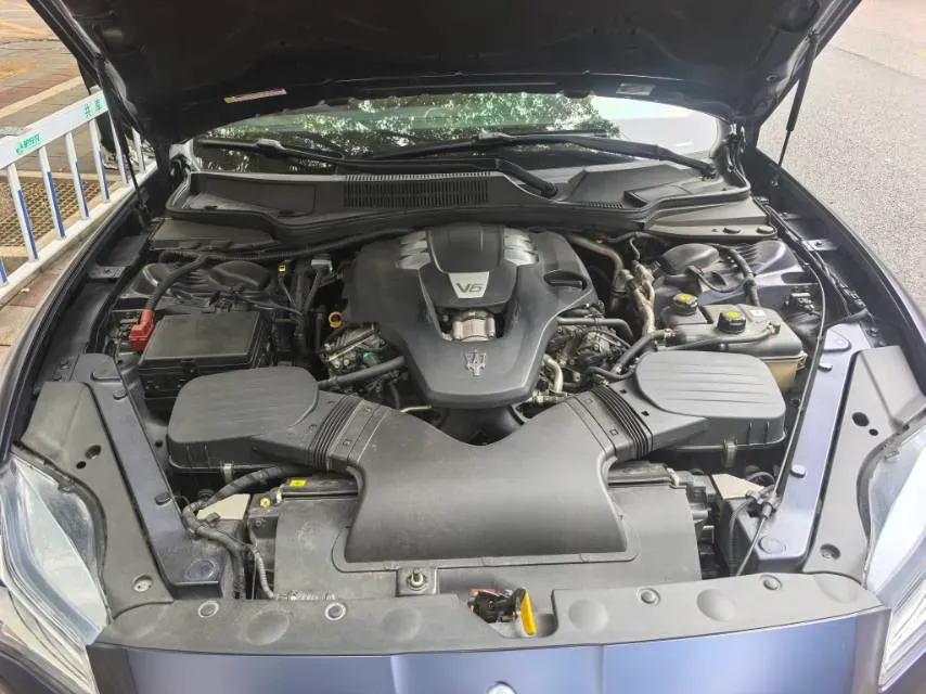 2018 Maserati Quattroporte 3.0T 350HP V6 8AT,autocango,china used car exporter,china ev exporter,chinese used car exporter,chinese used ev exporter