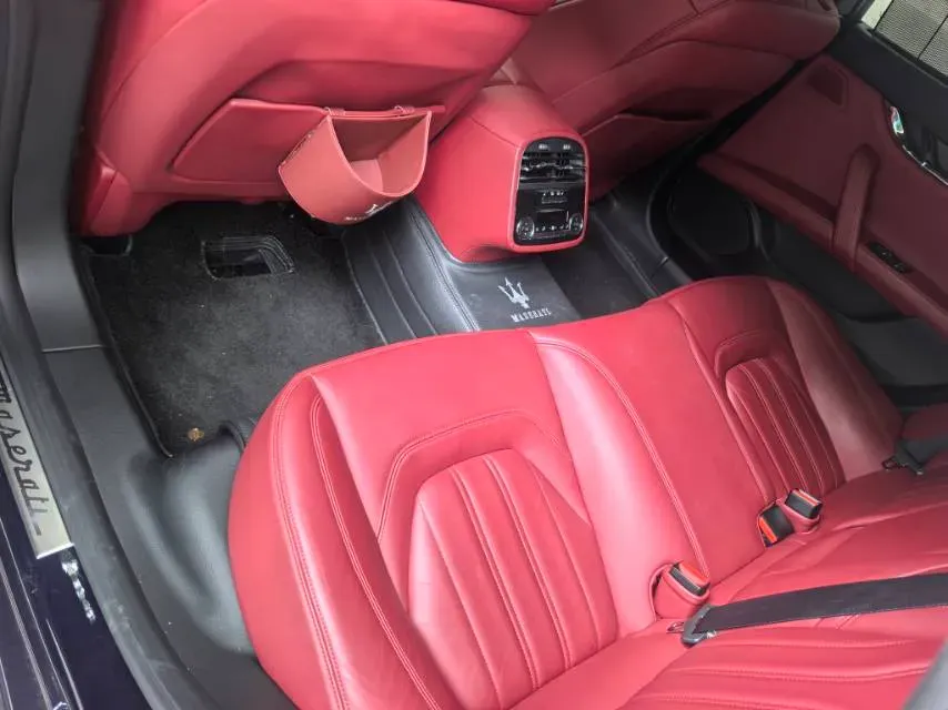 2018 Maserati Quattroporte 3.0T 350HP V6 8AT,autocango,china used car exporter,china ev exporter,chinese used car exporter,chinese used ev exporter