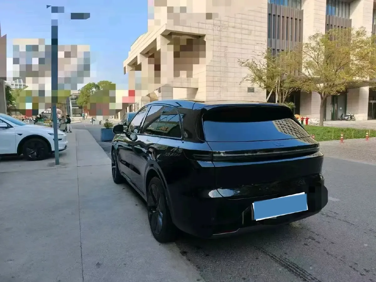 2024 Li L6 Range Extended 154HP L4 REEV 36.8KWH,autocango,china used car exporter,china ev exporter,chinese used car exporter,chinese used ev exporter