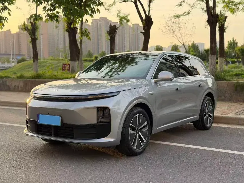 2024 Li L6 Range Extended 154HP L4 REEV 36.8KWH,autocango,china used car exporter,china ev exporter,chinese used car exporter,chinese used ev exporter