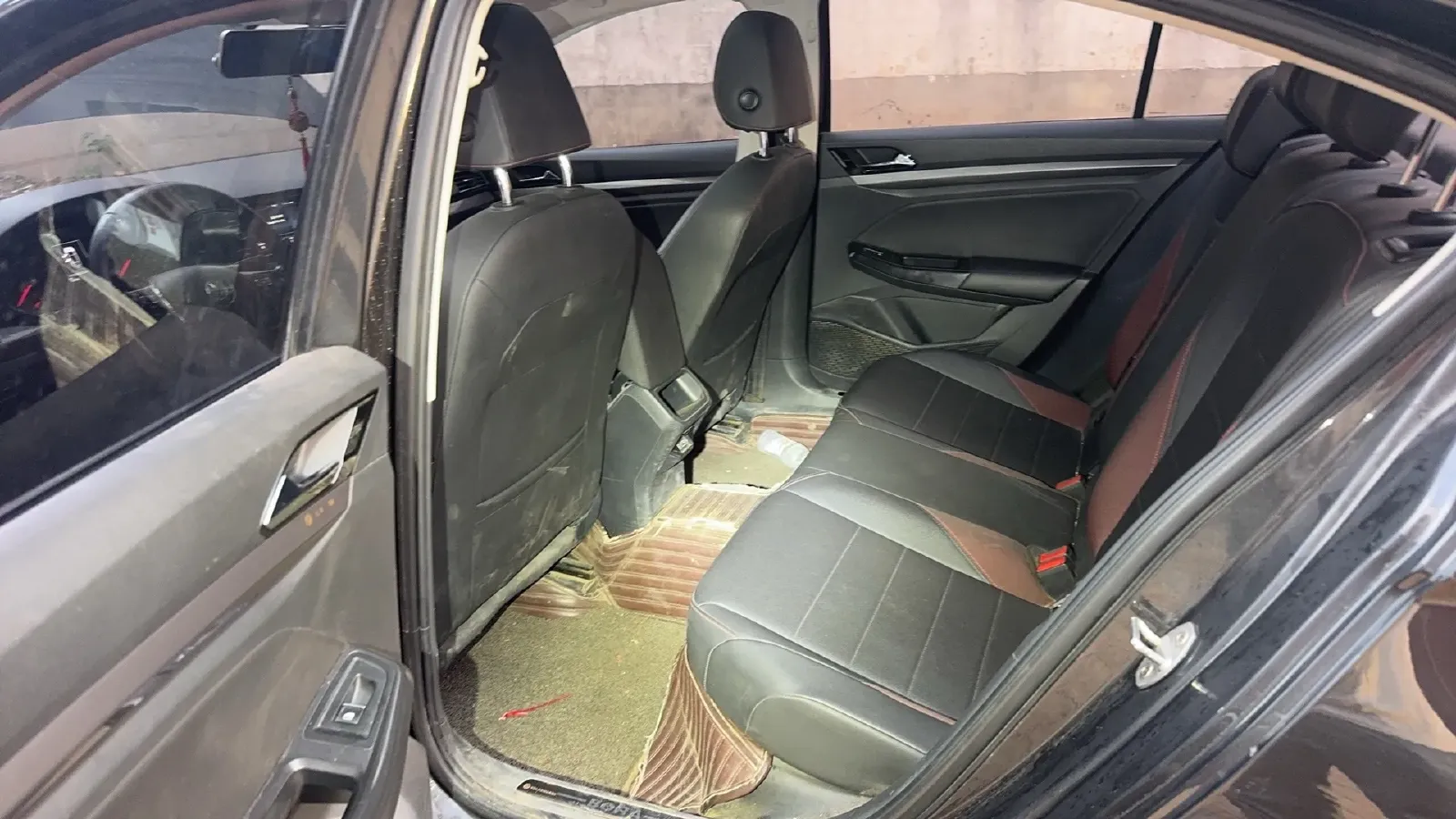 2019 Bestune T77 1.2T 143HP L4 7DCT,autocango,china used car exporter,china ev exporter,chinese used car exporter,chinese used ev exporter