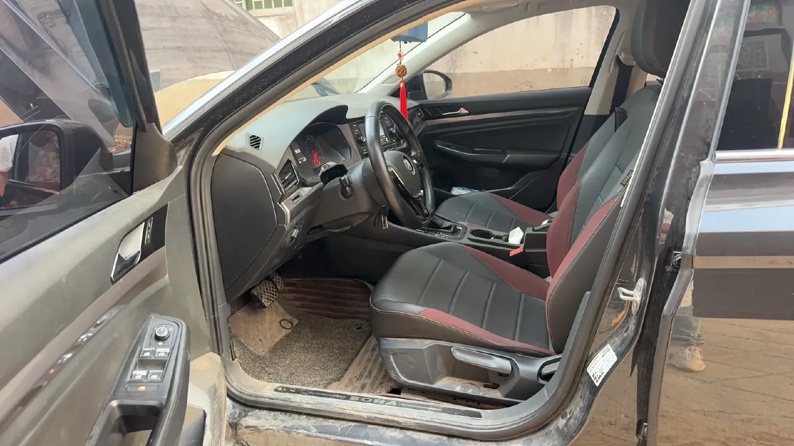 2019 Bestune T77 1.2T 143HP L4 7DCT,autocango,china used car exporter,china ev exporter,chinese used car exporter,chinese used ev exporter