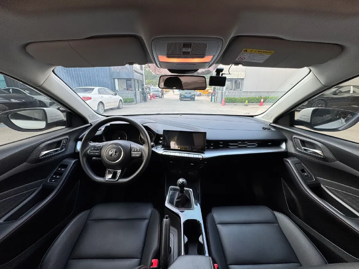 2021 MG 5 1.5L 120HP L4 5MT,autocango,china used car exporter,china ev exporter,chinese used car exporter,chinese used ev exporter