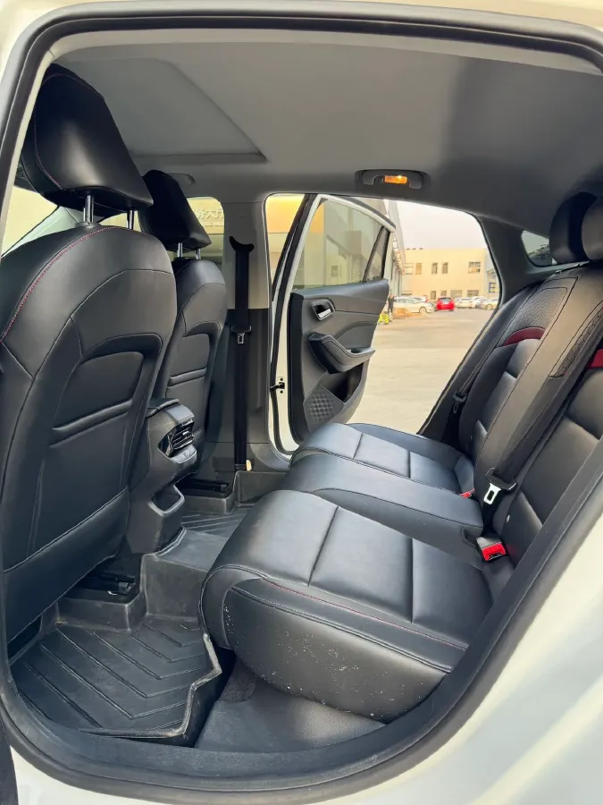 2021 MG 5 1.5L 120HP L4 5MT,autocango,china used car exporter,china ev exporter,chinese used car exporter,chinese used ev exporter