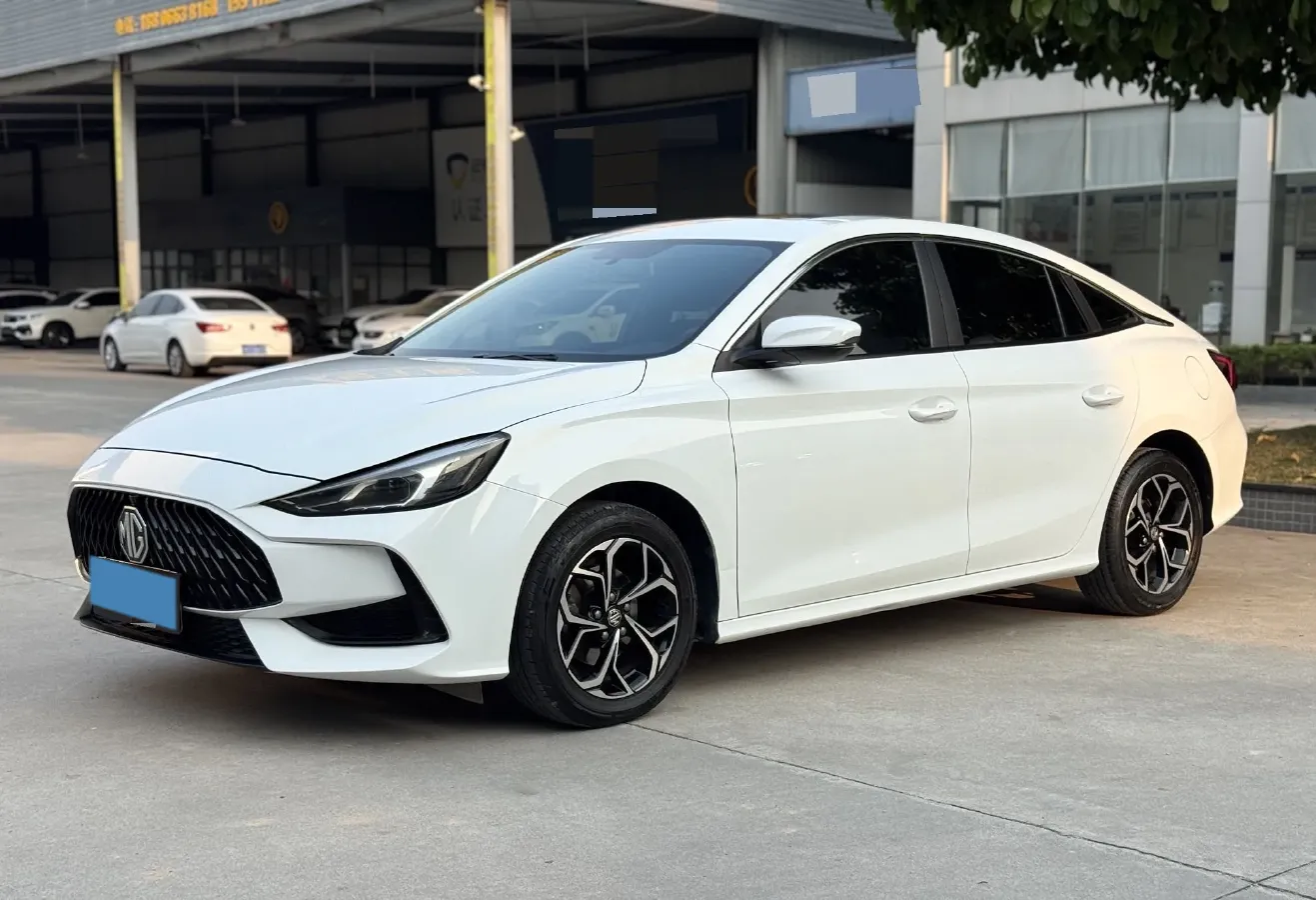 2021 MG 5 1.5L 120HP L4 5MT,autocango,china used car exporter,china ev exporter,chinese used car exporter,chinese used ev exporter