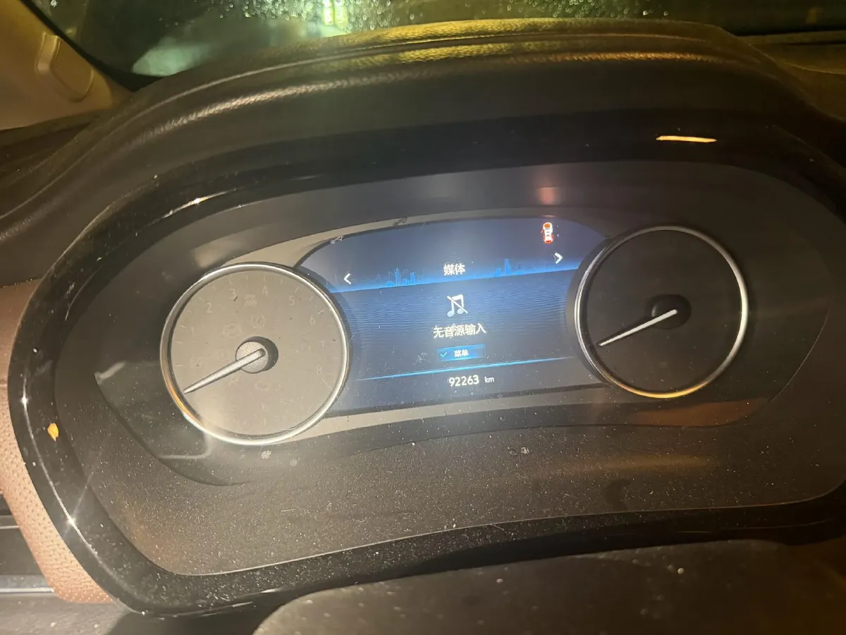 2023 Buick GL8 2.0T 237HP L4 9AT,autocango,china used car exporter,china ev exporter,chinese used car exporter,chinese used ev exporter