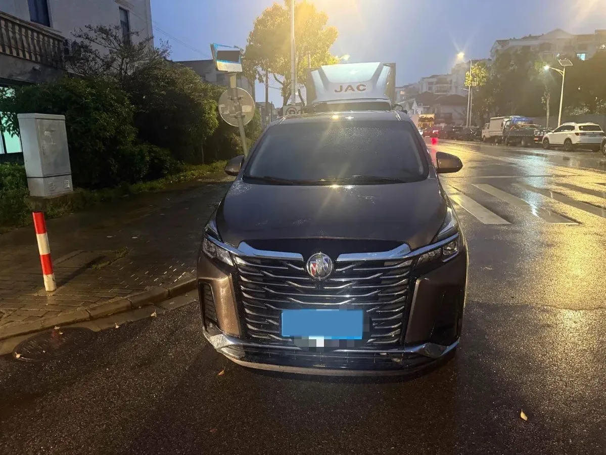 2023 Buick GL8 2.0T 237HP L4 9AT,autocango,china used car exporter,china ev exporter,chinese used car exporter,chinese used ev exporter