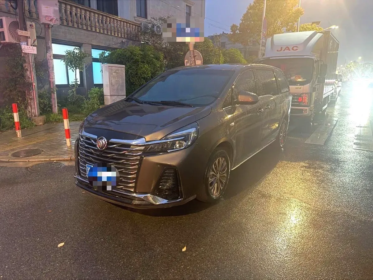 2023 Buick GL8 2.0T 237HP L4 9AT,autocango,china used car exporter,china ev exporter,chinese used car exporter,chinese used ev exporter