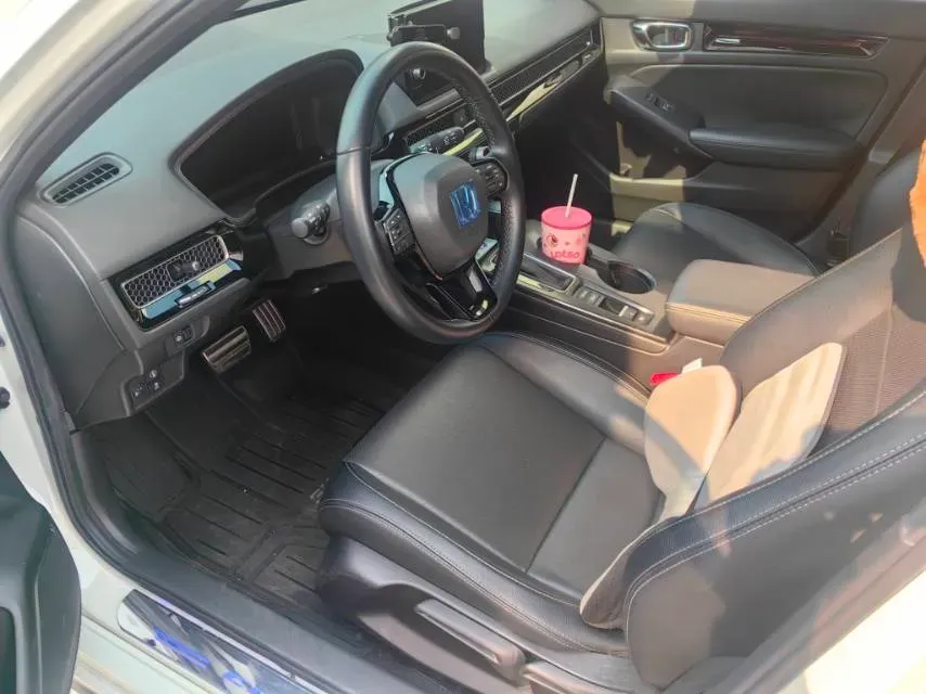 2023 Honda Civic 1.5T 182HP L4 CVT,autocango,china used car exporter,china ev exporter,chinese used car exporter,chinese used ev exporter