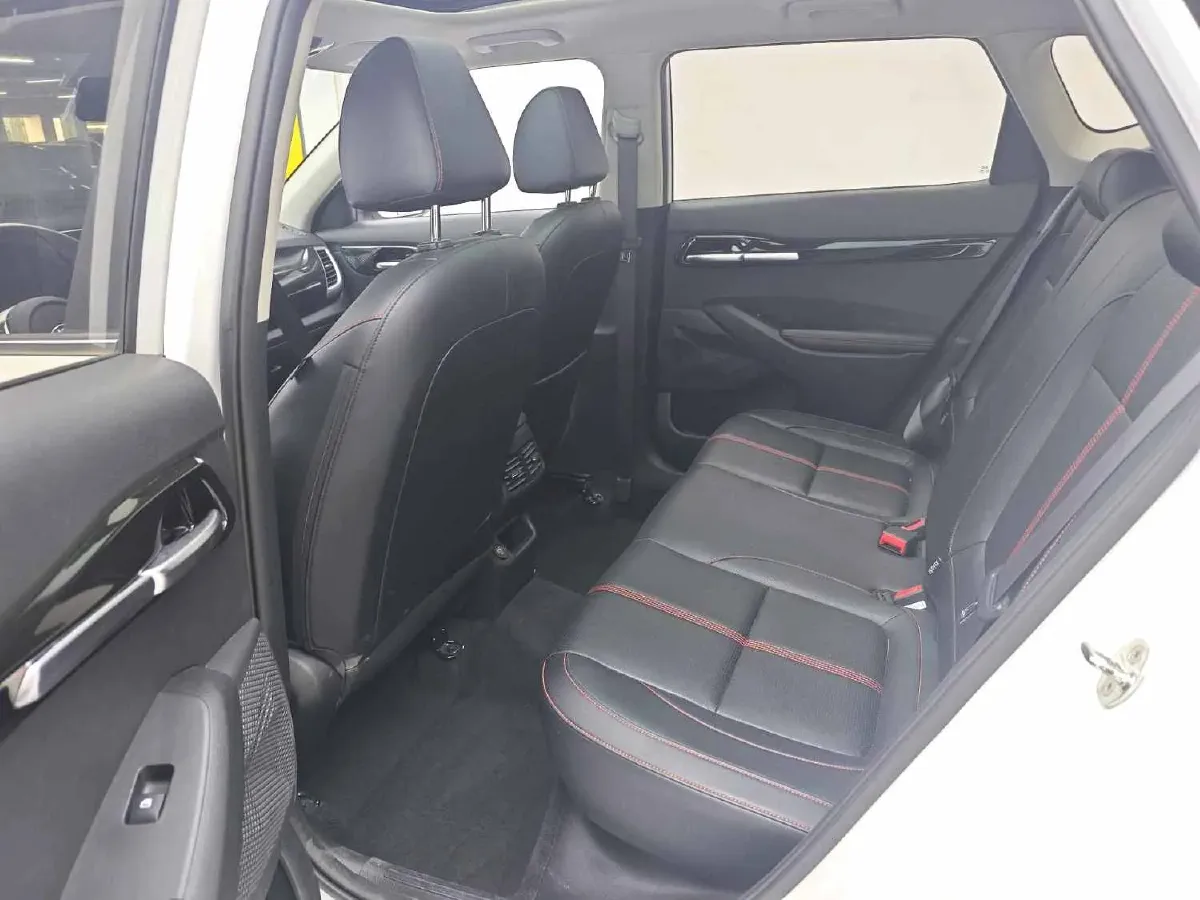 2021 Kia KX3 1.5L 115HP L4 CVT,autocango,china used car exporter,china ev exporter,chinese used car exporter,chinese used ev exporter