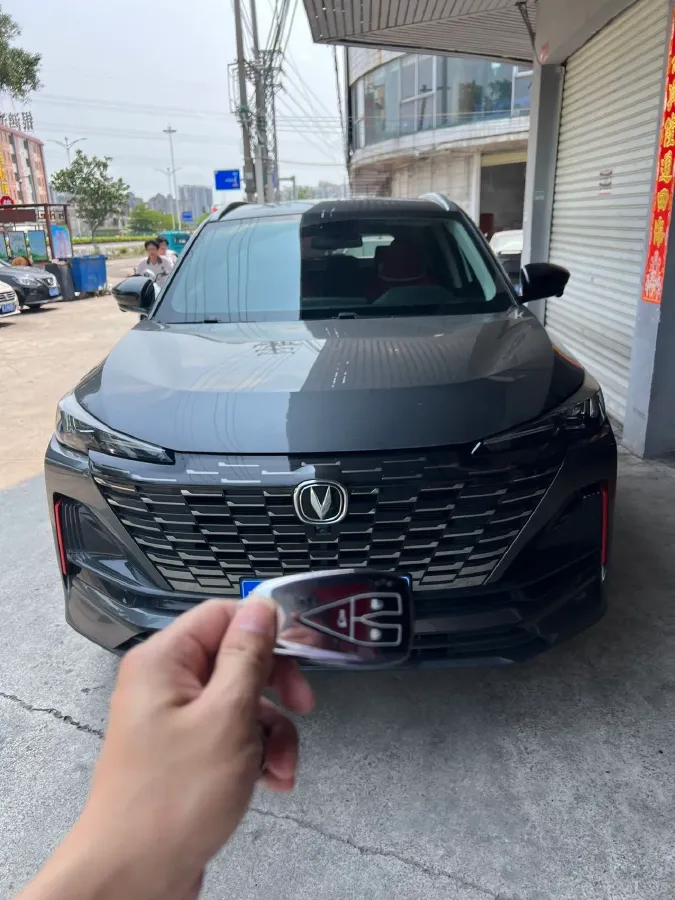 2022 ChangAn Oshan X7 Plus 1.5T 188HP L4 7DCT,autocango,china used car exporter,china ev exporter,chinese used car exporter,chinese used ev exporter