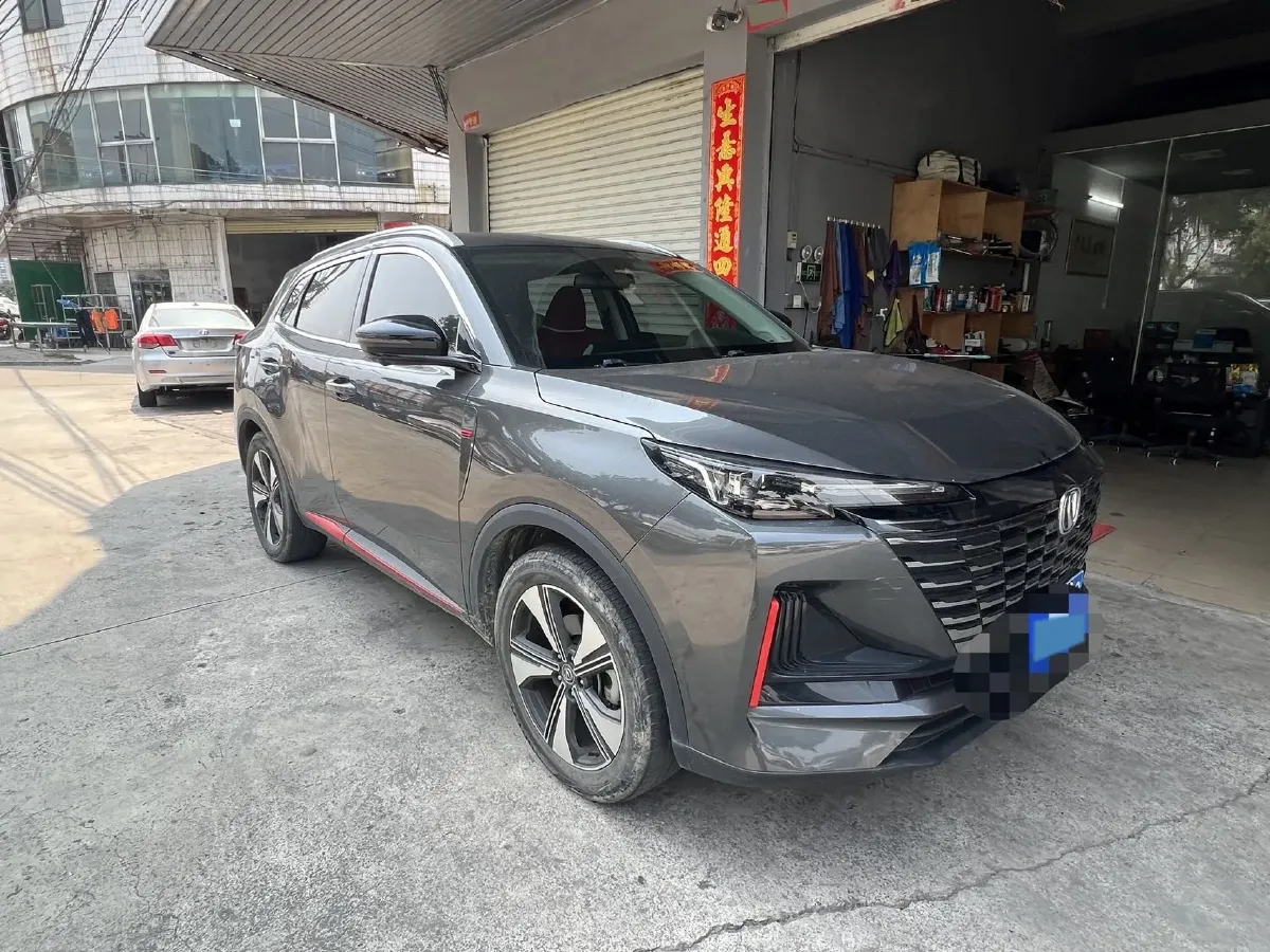 2022 ChangAn Oshan X7 Plus 1.5T 188HP L4 7DCT,autocango,china used car exporter,china ev exporter,chinese used car exporter,chinese used ev exporter