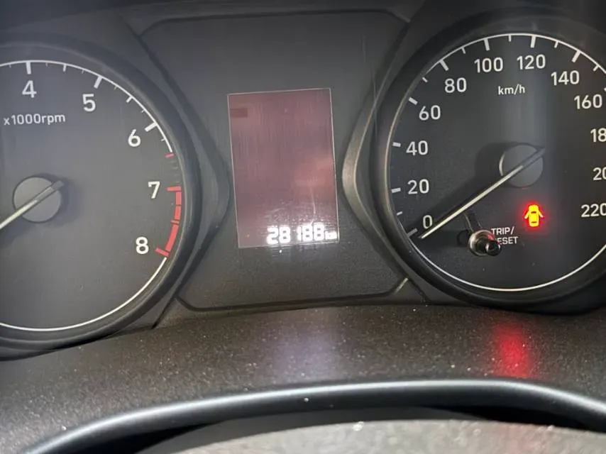 2017 Hyundai Reina 1.4L 95HP L4 5MT,autocango,china used car exporter,china ev exporter,chinese used car exporter,chinese used ev exporter