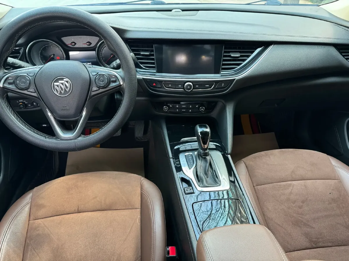 2019 Buick Regal 1.5T 170HP L4 9AT,autocango,china used car exporter,china ev exporter,chinese used car exporter,chinese used ev exporter