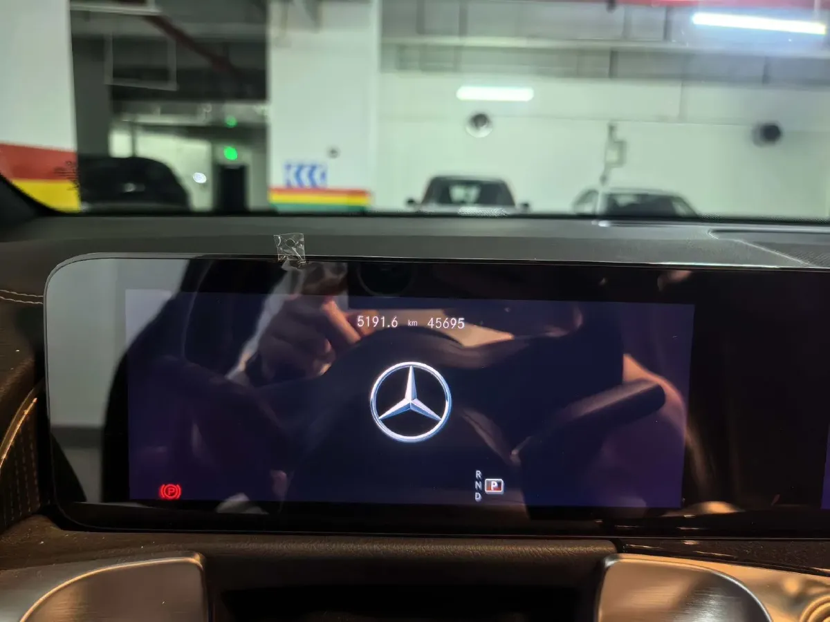 2022 Mercedes-Benz GLB Class 2.0T 190HP L4 8DCT,autocango,china used car exporter,china ev exporter,chinese used car exporter,chinese used ev exporter