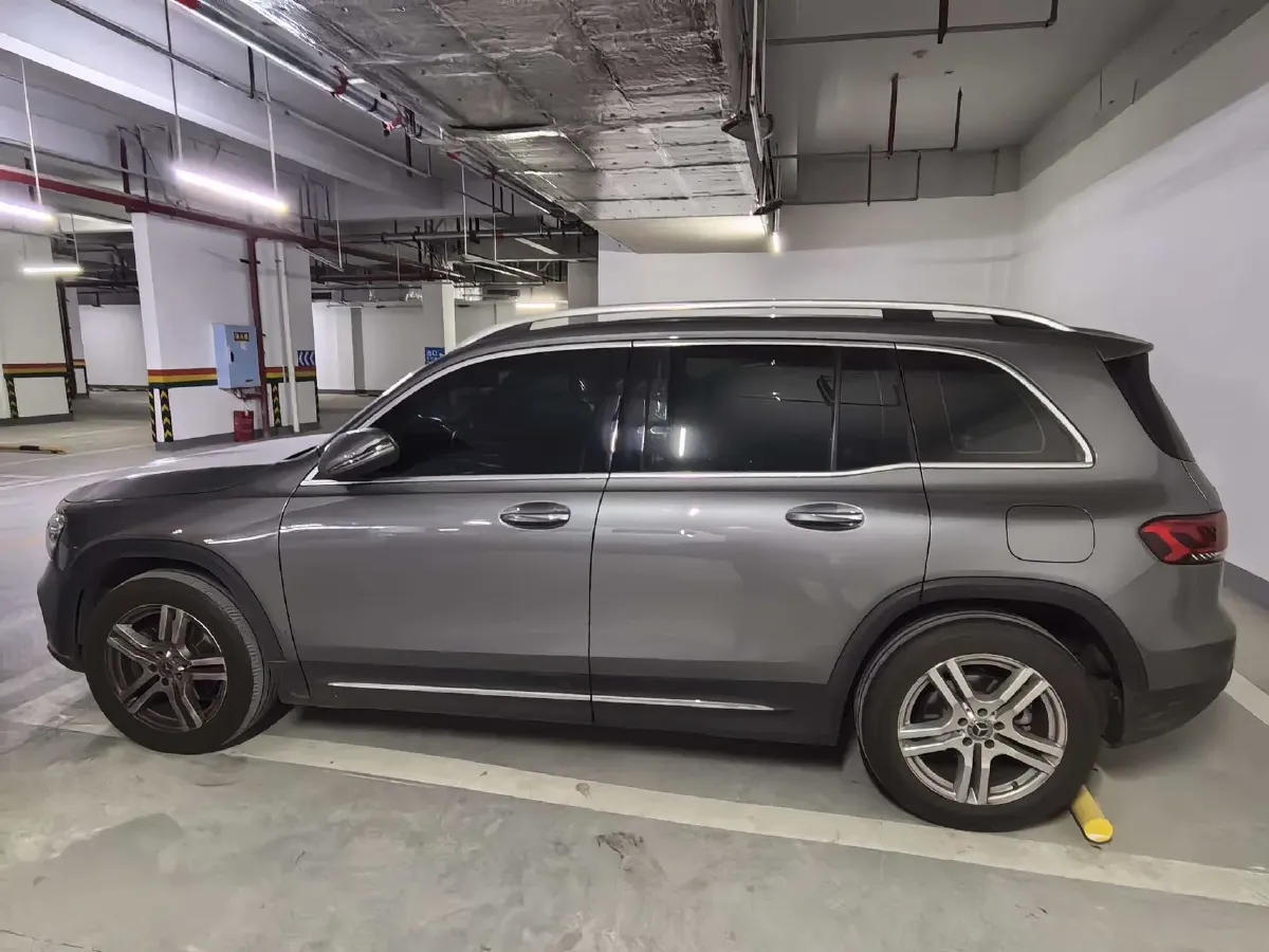 2022 Mercedes-Benz GLB Class 2.0T 190HP L4 8DCT,autocango,china used car exporter,china ev exporter,chinese used car exporter,chinese used ev exporter