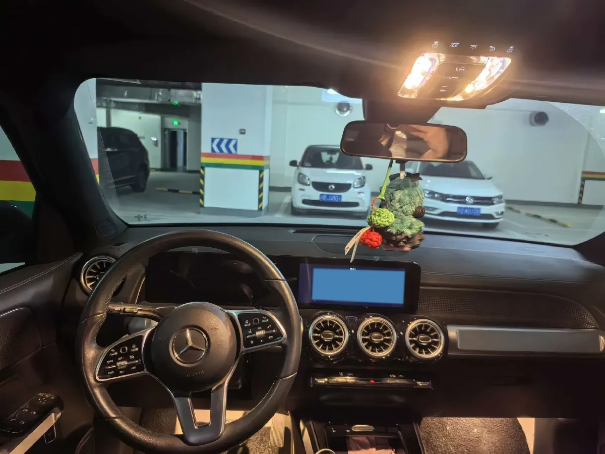 2022 Mercedes-Benz GLB Class 2.0T 190HP L4 8DCT,autocango,china used car exporter,china ev exporter,chinese used car exporter,chinese used ev exporter