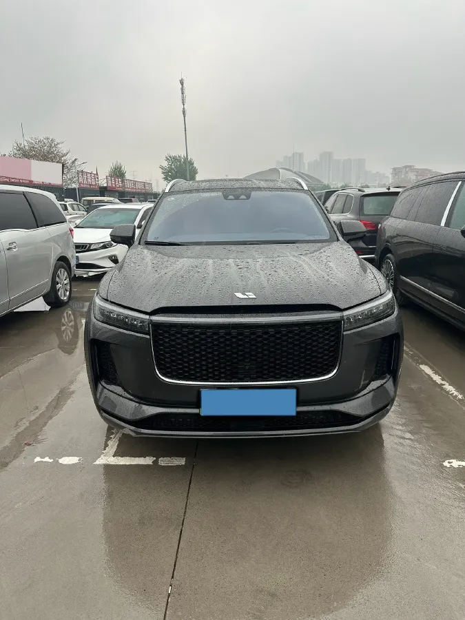 2020 Li ONE Range Extended 131HP REEV 40.5KWH,autocango,china used car exporter,china ev exporter,chinese used car exporter,chinese used ev exporter